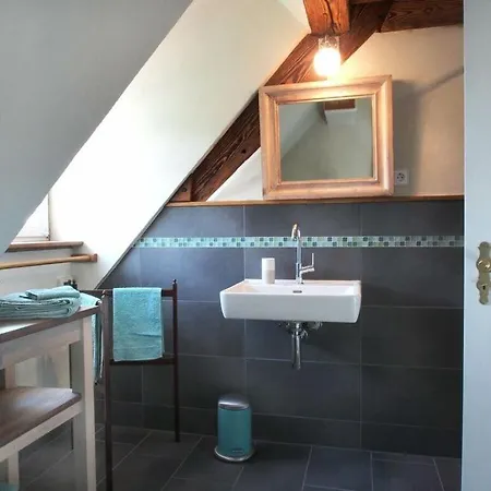 Holiday home Attic Modern Retreat *