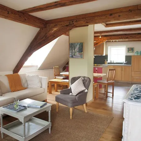 펜션 Attic Modern Retreat *